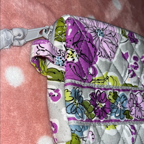 Vera Bradley Floral Quilted Wristlet and Cosmetic Bag Duo Set - Picture 8 of 10
